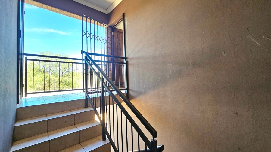 2 Bedroom Property for Sale in Vredenhof Sh Free State